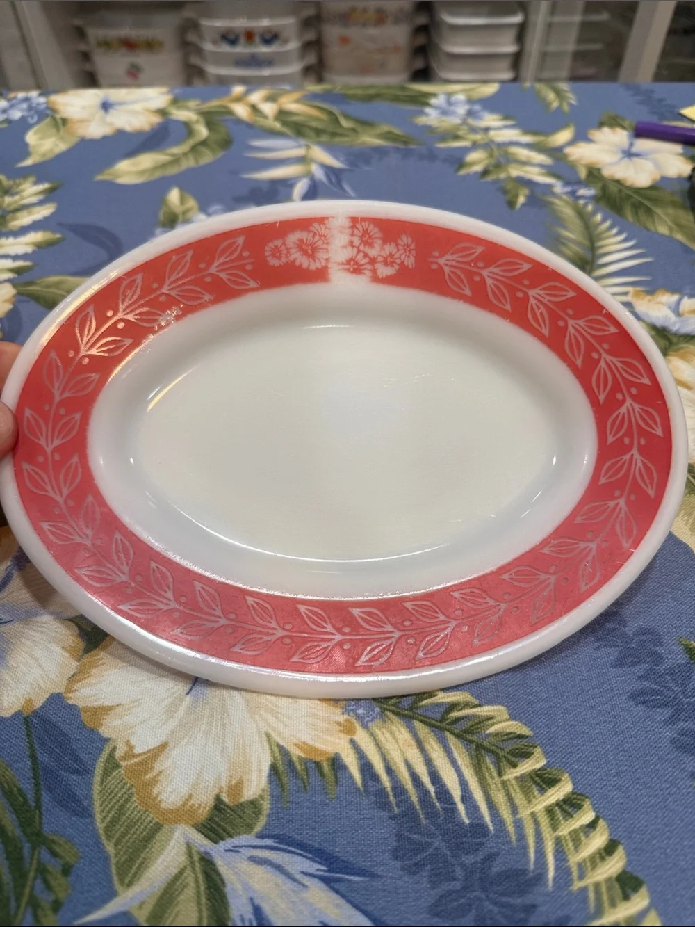 Pyrex Red Laurel Leaf Plate